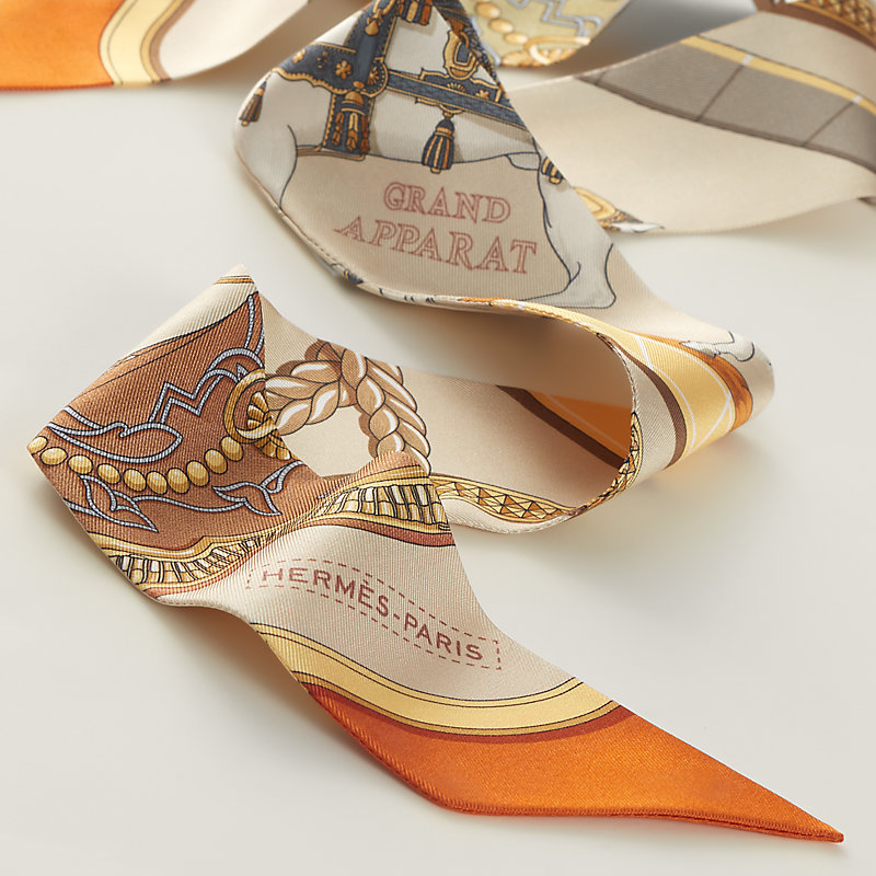HERMES ツイリー　グラン アパラ Twilly 《グラン・アパラ》 - ベージュ | Hermès - エルメス-公式サイト
